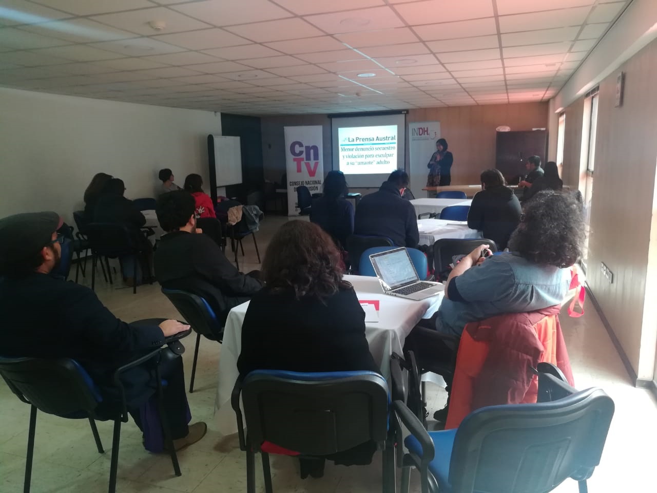 CNTV e INDH analizan integración de Derechos Humanos y medios de comunicación en Punta Arenas