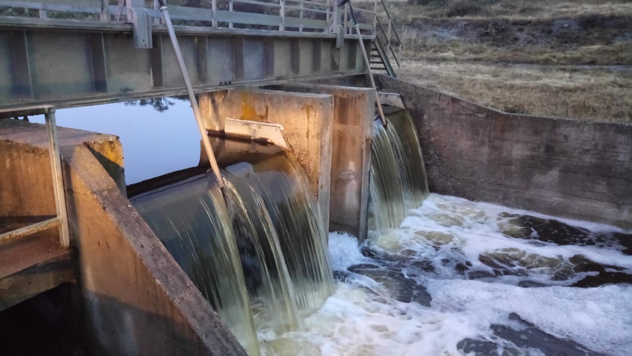 Aguas Magallanes dispone puntos de entrega de agua potable en Puerto Natales