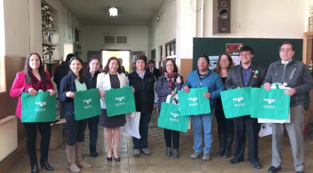 Entró en vigencia en Porvenir ordenanza municipal que prohibe uso de bolsas plásticas