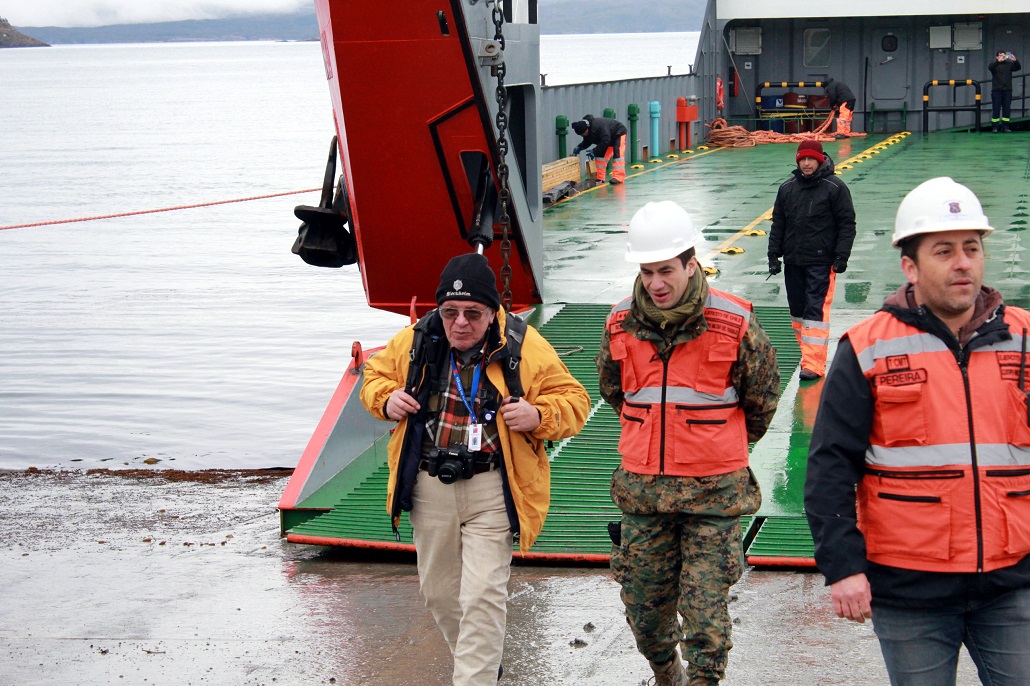 Energía Magallanes proyecta electrificar 24/7 localidades de Puerto Toro y Bahía Yendegaia mediante energías renovables