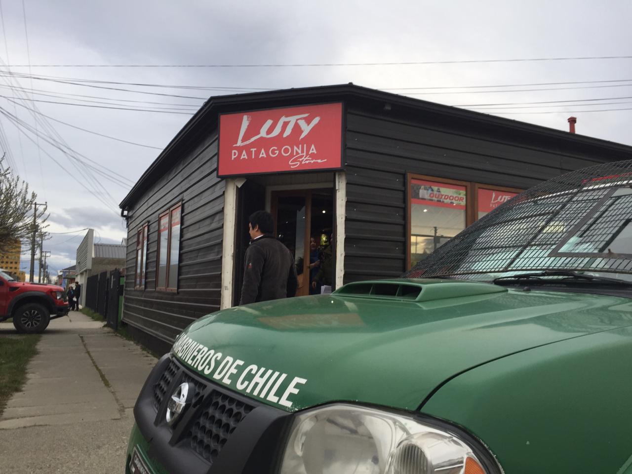 Propietaria de local comercial y Carabinero Ayudante de Intendencia frustaron robo