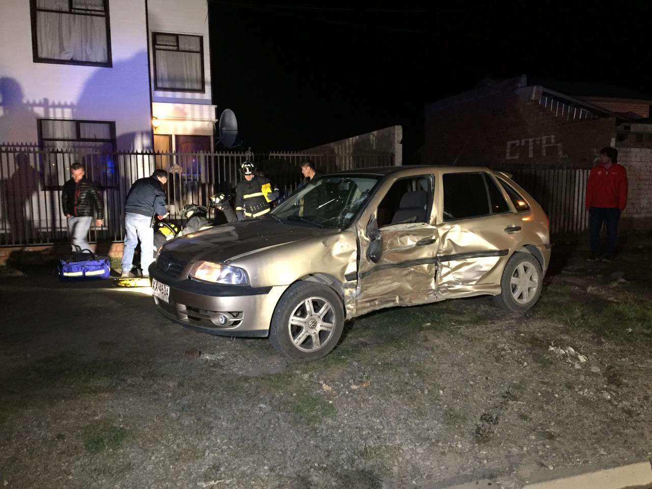 Tres lesionados fue el saldo de una colisión en el sector sur de Punta Arenas