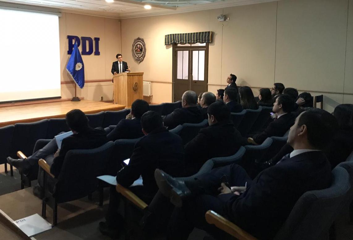 Funcionarios de la PDI Magallanes actualizan sus conocimientos en narcotráfico y crimen organizado