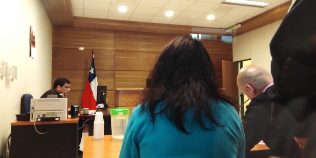 Detenida mujer que denunció a esposa de alto oficial de la armada por robo de su mascota