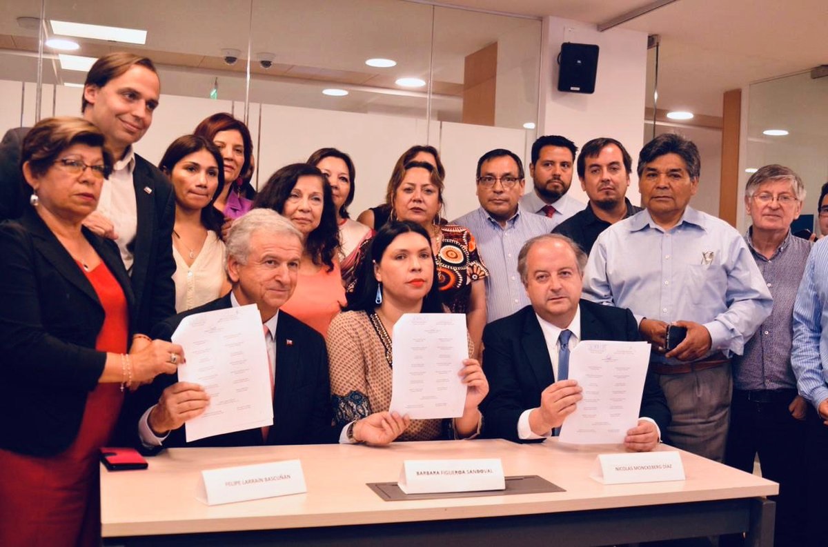 Funcionarios del Sector Público y Gobierno acuerdan 3.5% de reajuste