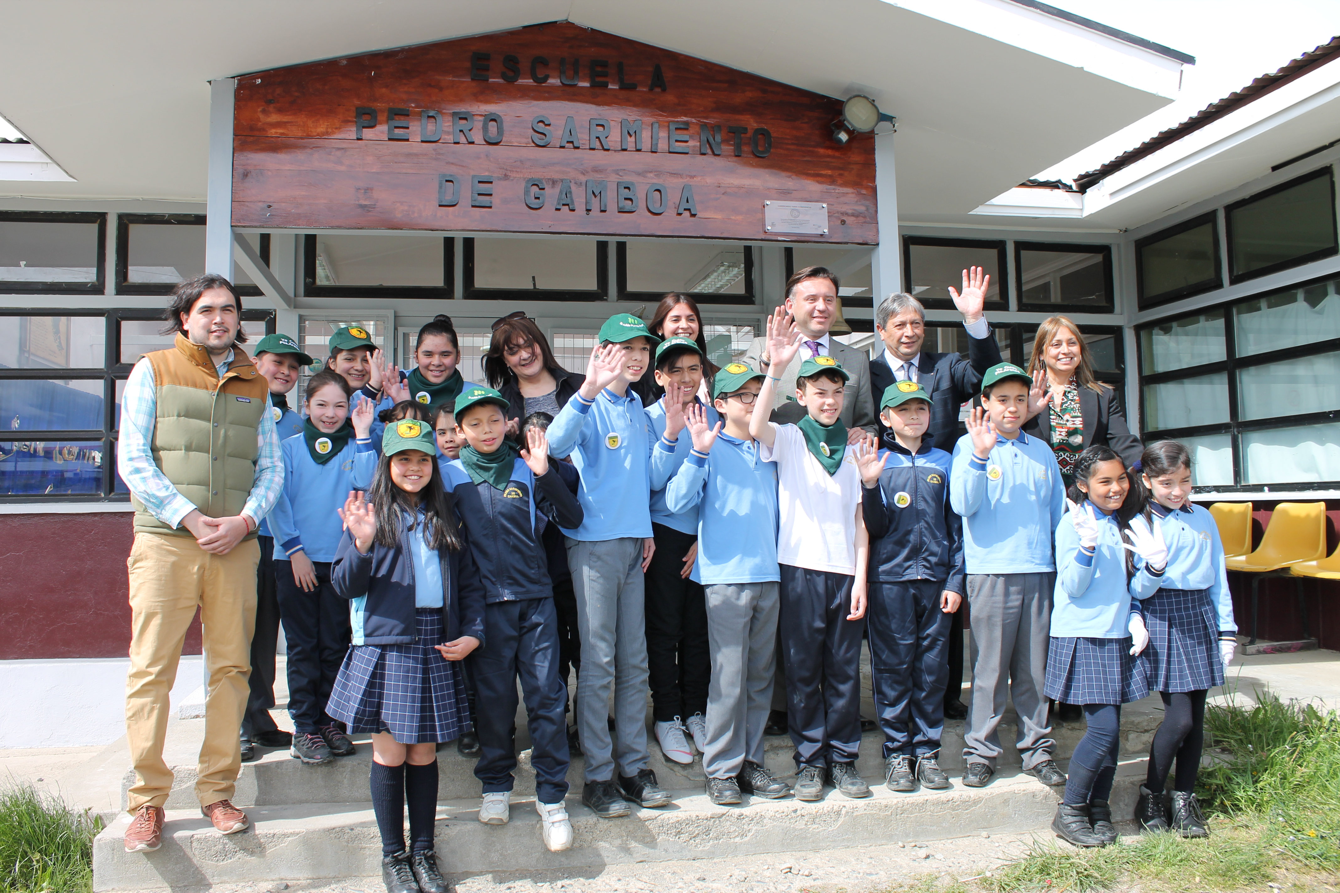 SEREMI de Educación destaca a la Escuela Sarmiento de Gamboa por buena convivencia