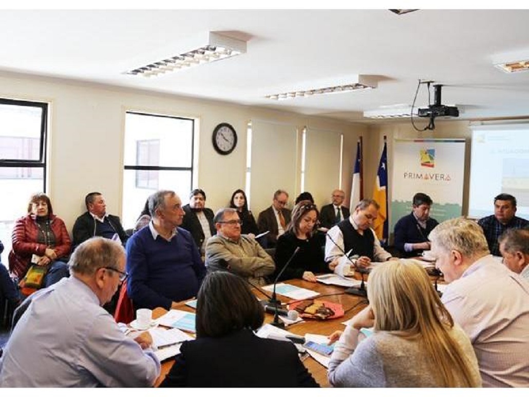 En el CORE se discutió si entregar o no a la UMAG los diseños de calles en Punta Arenas