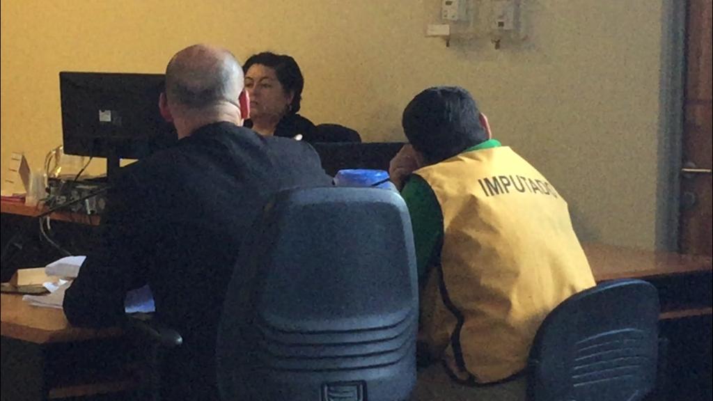 12 años de cárcel arriesga individuo que enfrenta juicio tras ser acusado de presuntos abuso y violación a una niña de 14 años en 2015