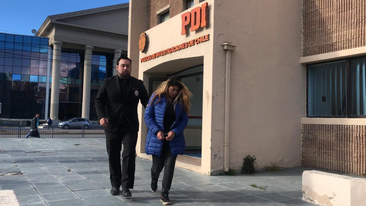 PDI detiene a una mujer por delito de receptación: intentaba vender productos robados por internet