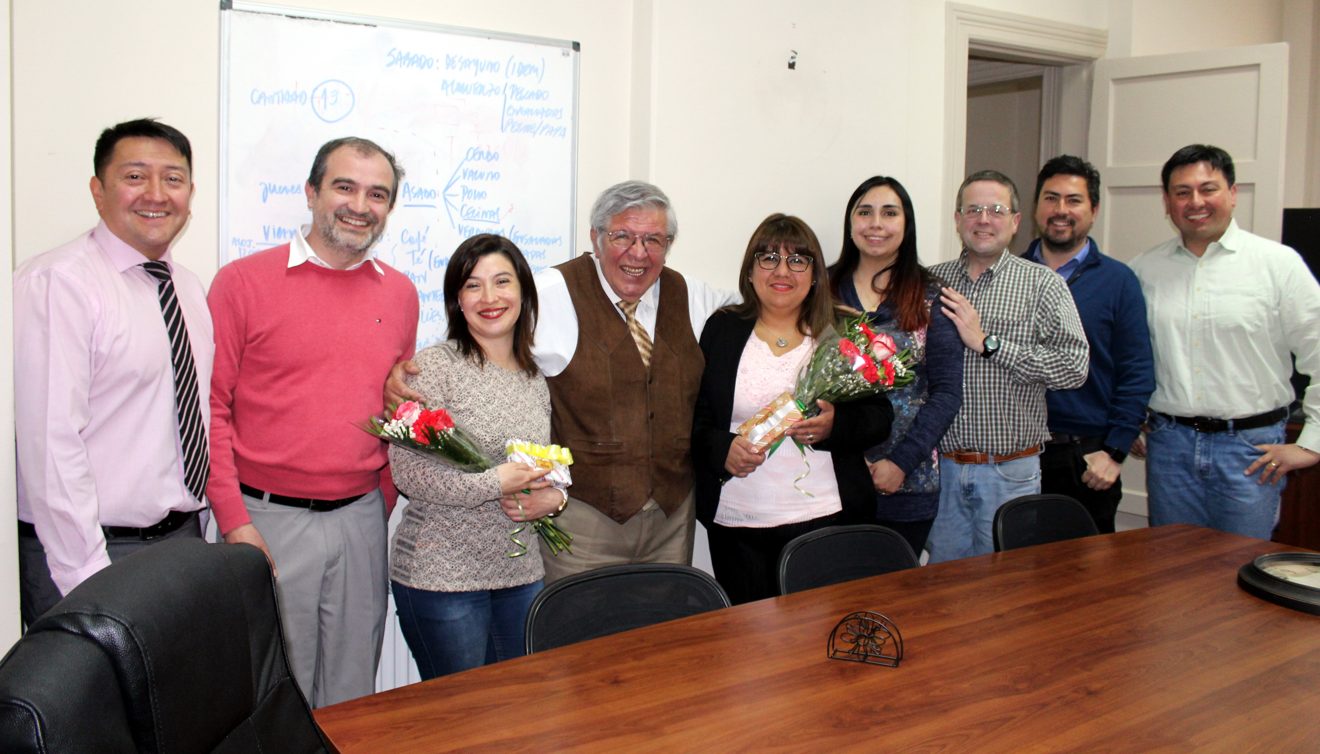 Seremi de Energía saluda a las Asistentes Administrativas en su Día