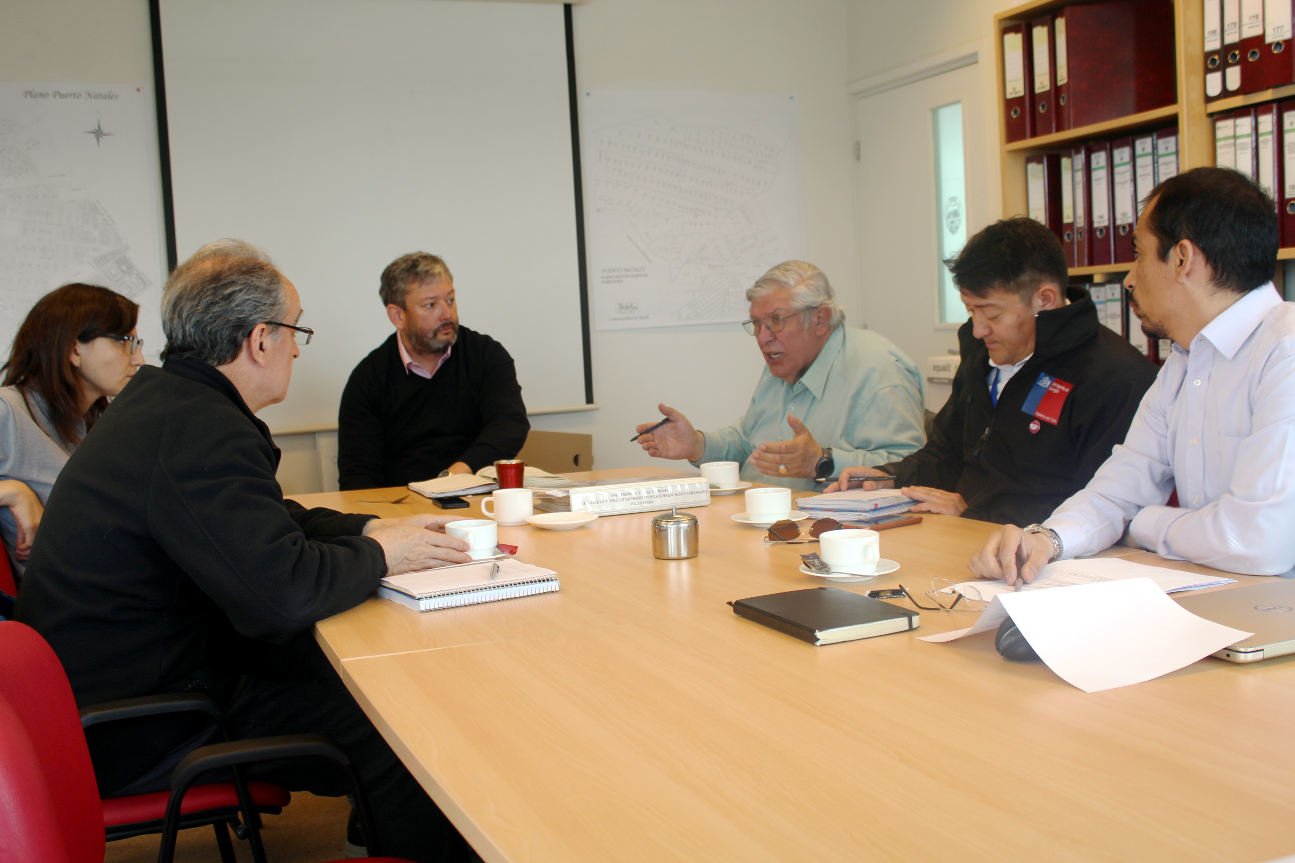 Energía Magallanes, Gobierno Regional y Municipalidad de Natales ponen en marcha proyecto para energizar Puerto Edén