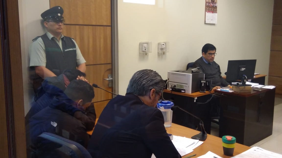 Formalizados por delito de robo con violencia e intimidación, dos asaltantes de una casa de cambios en Punta Arenas