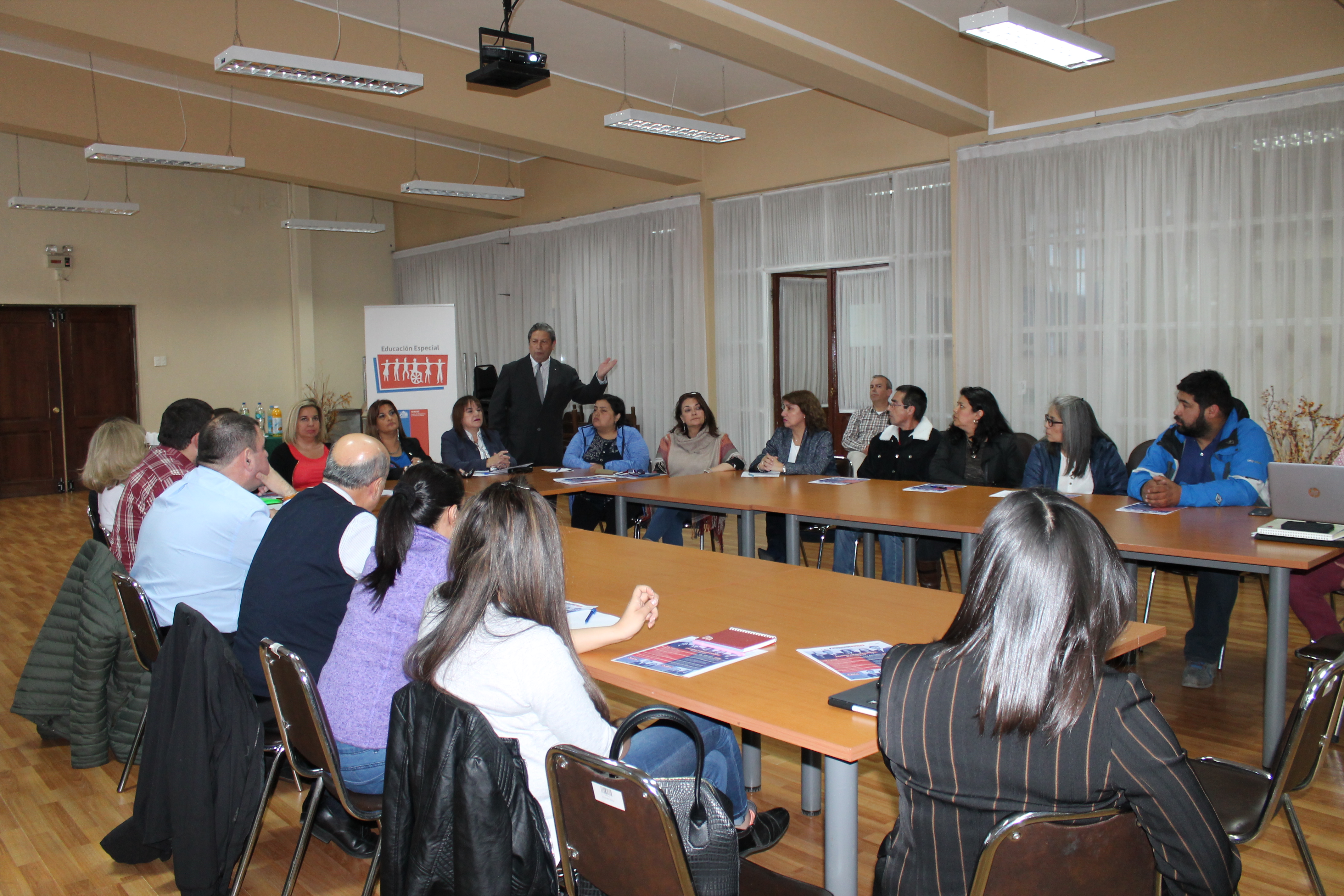 SECREDUC se reune con apoderados sobre el proyecto de Admisión Justa