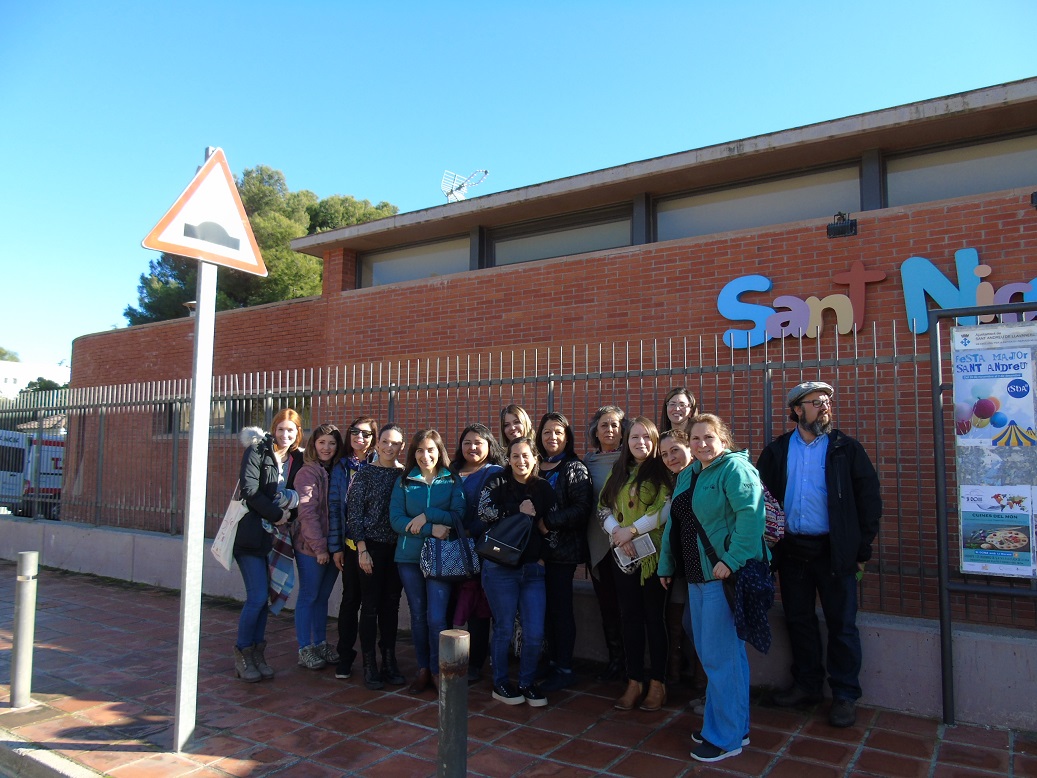 La pedagogía crítica y la “parvularización” de la educación básica rescatan profesionales de la JUNJI de pasantía en Barcelona