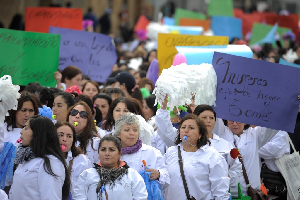 Trabajadores  industriales de la pesca se declaran en paro indefinido en la región del Bio Bio