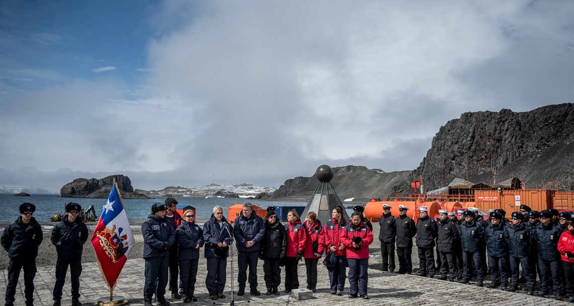 Presidente Piñera presenta en la Antártica plan para modernizar la Base Eduardo Frei Montalva