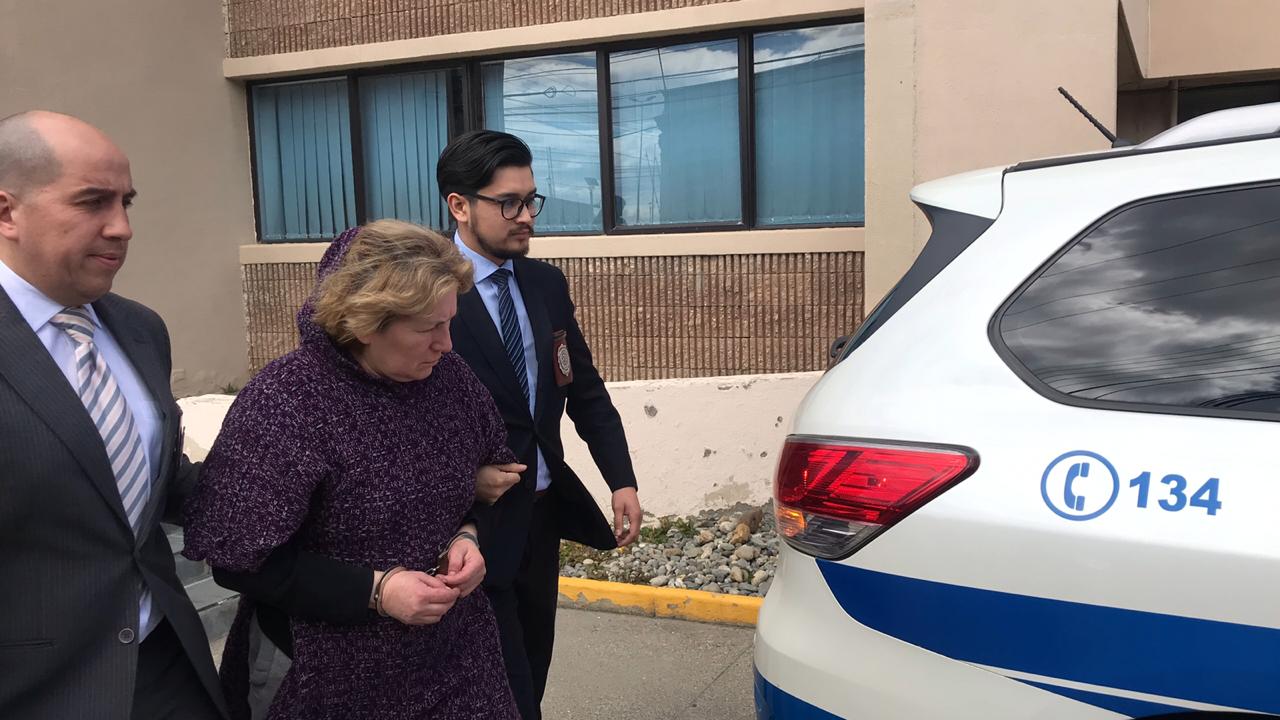 Mujer fue detenida en Punta Arenas por la PDI, imputada por 29 estafas