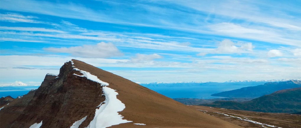 Fijan protocolos de senderismo en Magallanes para evitar tragedias como la ocurrida en el Monte Tarn la semana pasada