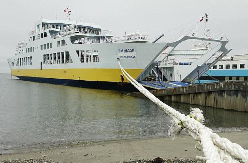 Cruce marítimo del estrecho de Magallanes entre Punta Delgada y Bahía Azul continúa suspendido por condiciones climáticas adversas