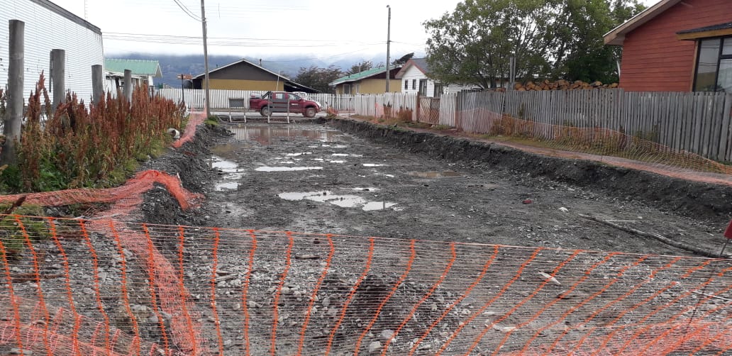 30% de avance tiene construcción de calles en Puerto Williams iniciada en septiembre de 2018