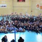 Banda de Guerra de la IV Brigada Aérea en el Mes del Aire visita escuela La Milagrosa de Punta Arenas