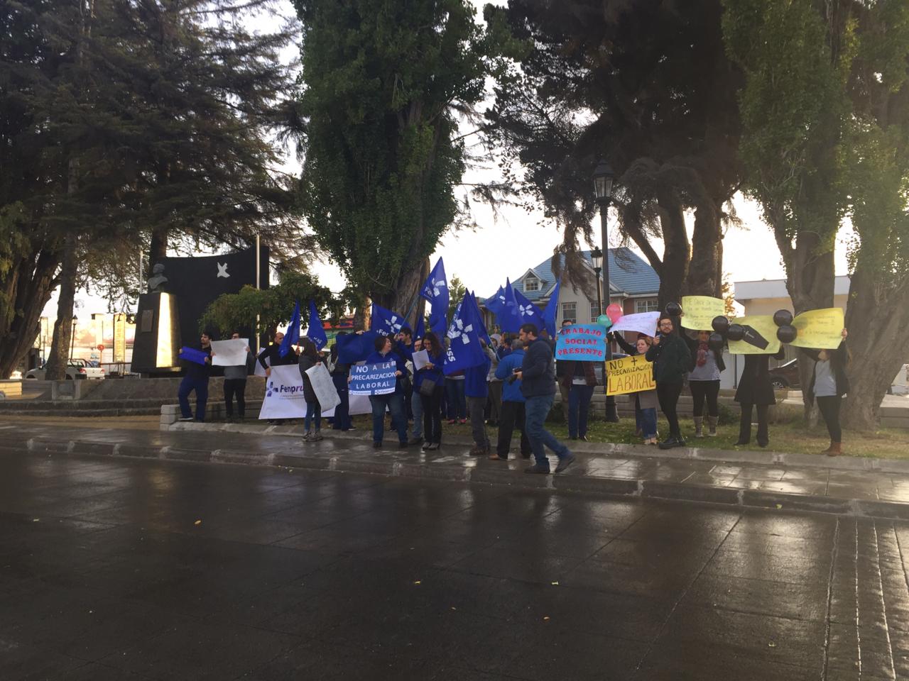 Dialogaron las dirigentes de FENPRUSS con autoridades de Salud de Magallanes tras una manifestación en el centro de Punta Arenas