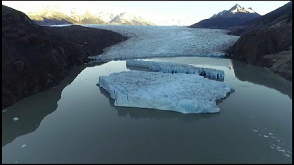 Denuncian que más de 16 hectáreas de hielo se han desprendido del glaciar Grey en menos de un mes