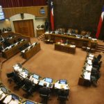 Senado aprueba proyecto que permite a empleados públicos demandar al Estado por tutela laboral