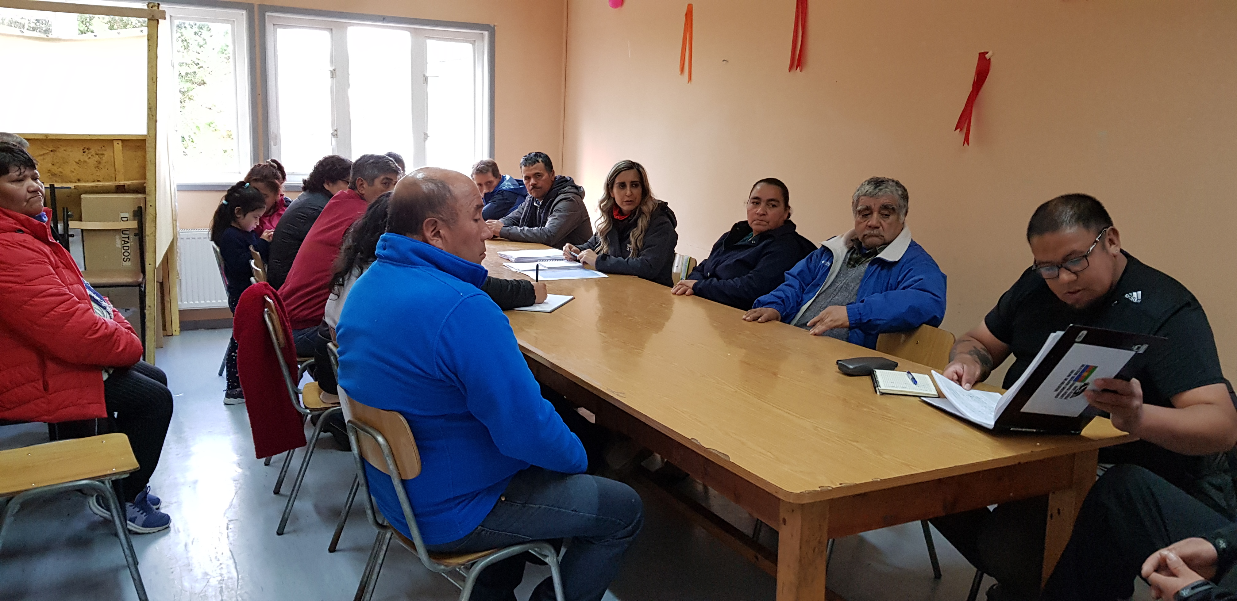 Hasta la apartada localidad de Puerto Edén llegó la Jefa de Oficina de CONADI Punta Arenas