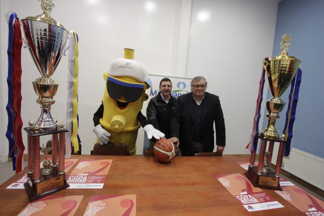 Para fortalecer el deporte local: Este fin de semana se dio el vamos al campeonato Copa Aguas Magallanes de Básquetbol