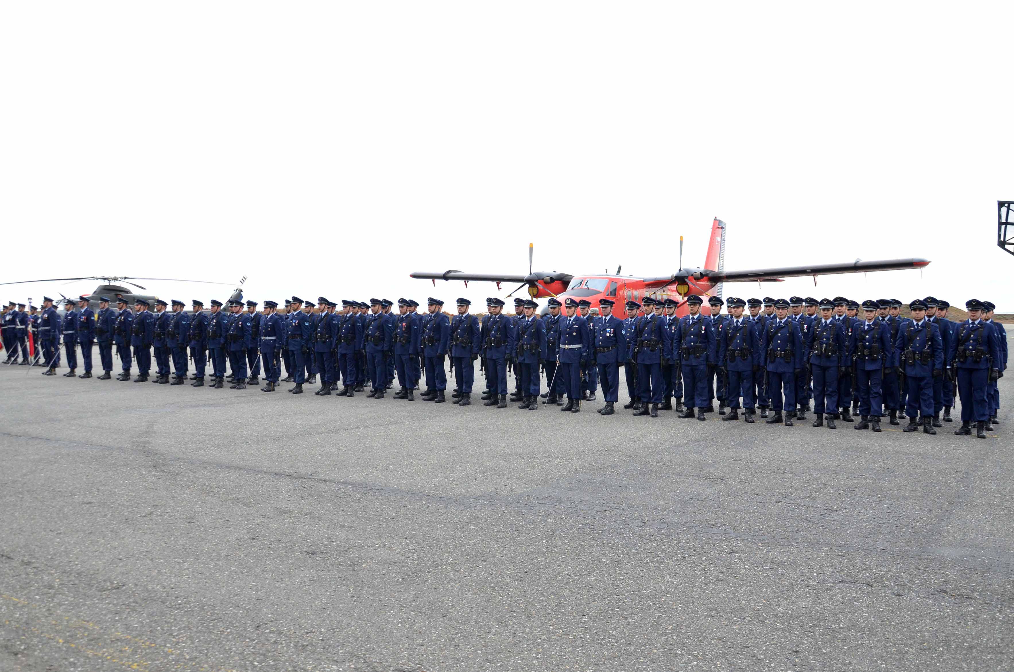 IV Brigada Aérea celebró 39 años de existencia en Magallanes