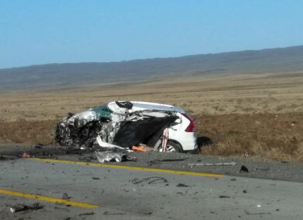 Tragedia en las rutas fueguinas: un ciudadano argentino falleció tras colisionar de frente con un camión de la empresa Vilicic