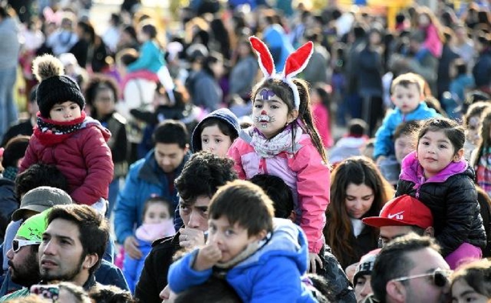En el parque María Behety se realizó la Pascua del Conejo en Punta Arenas