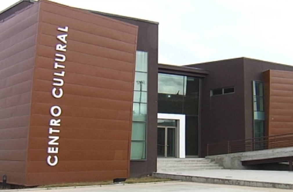 Conferencia sobre Teoría del Arte marcará inicio de charlas magistrales gratuitas en el Centro Cultural de Punta Arenas