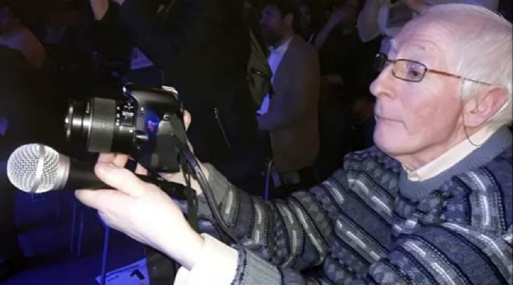 Tras dos semanas de lucha, finalmente ha fallecido Gabriel Montaña el hombre que regalaba banderas de la región a los artistas del Festival Folklórico de la Patagonia