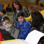 1.257 notebooks con conexión internet fueron entregados por el MINEDUC a estudiantes de 7° Básico de la región de Magallanes