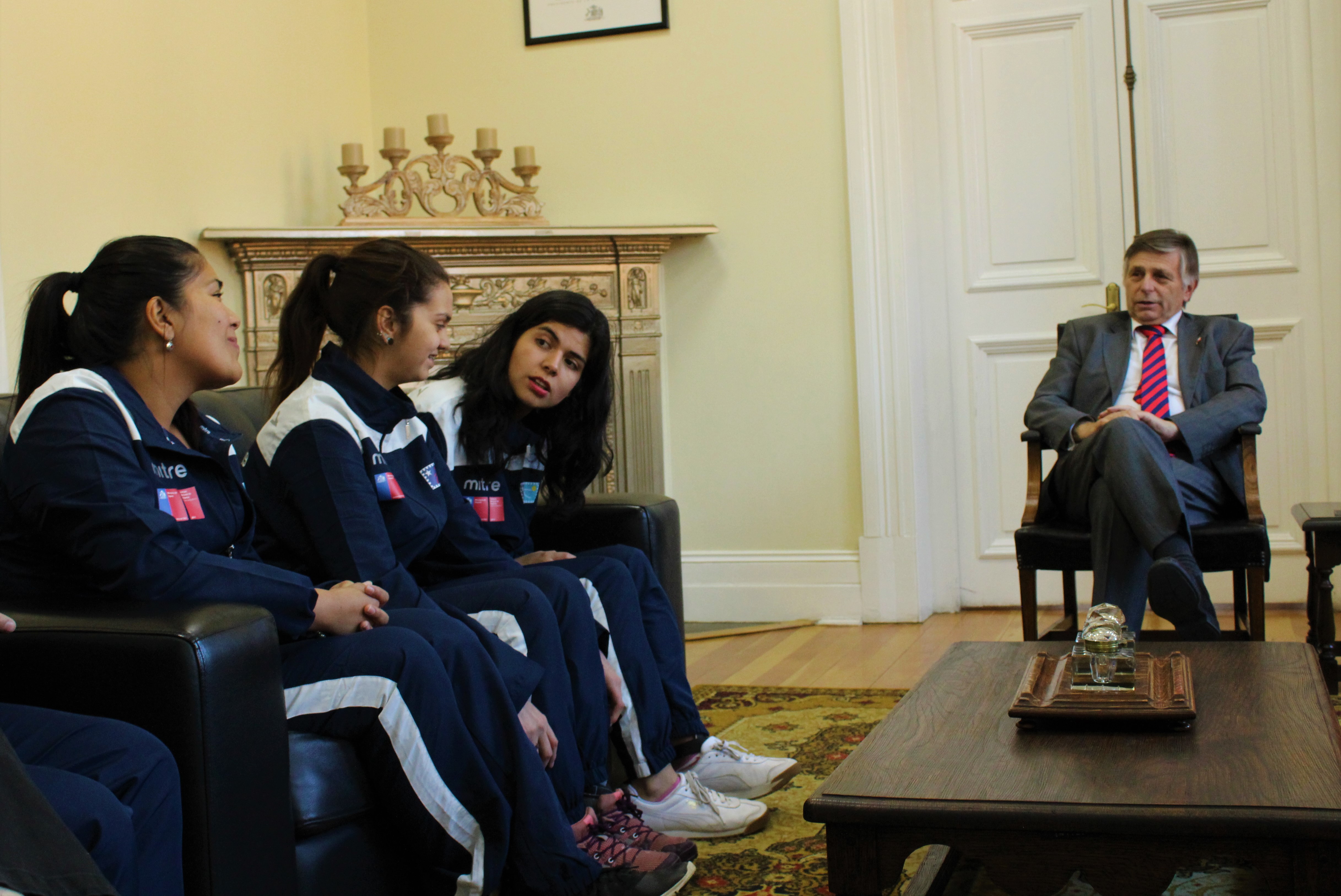 Autoridades regionales despidieron a la delegación de deportistas magallánicos que competirá en los Juegos de la ParaAraucanía