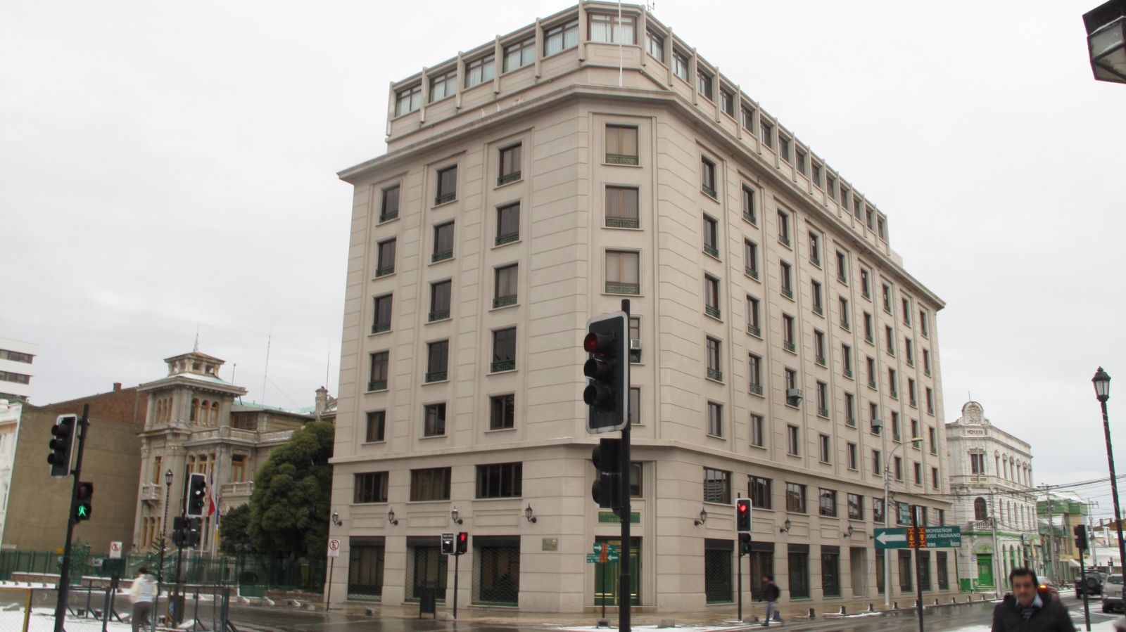 Sindicato de Profesionales, «, muchos trabajadores perdieron su fuente laboral por malas y cuestionadas determinaciones» 
