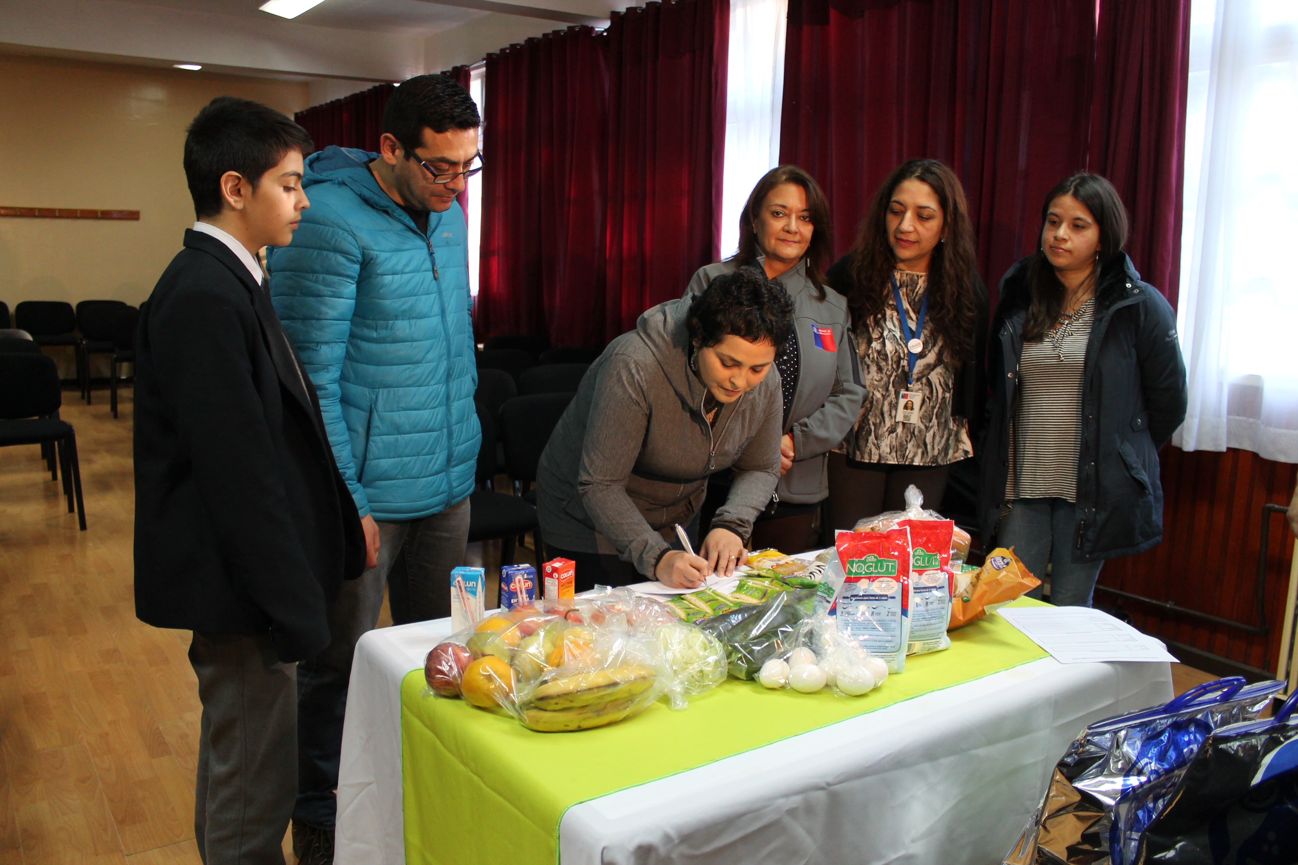 JUNAEB entrega alimentación especial en Magallanes a todos los estudiantes celíacos de la región