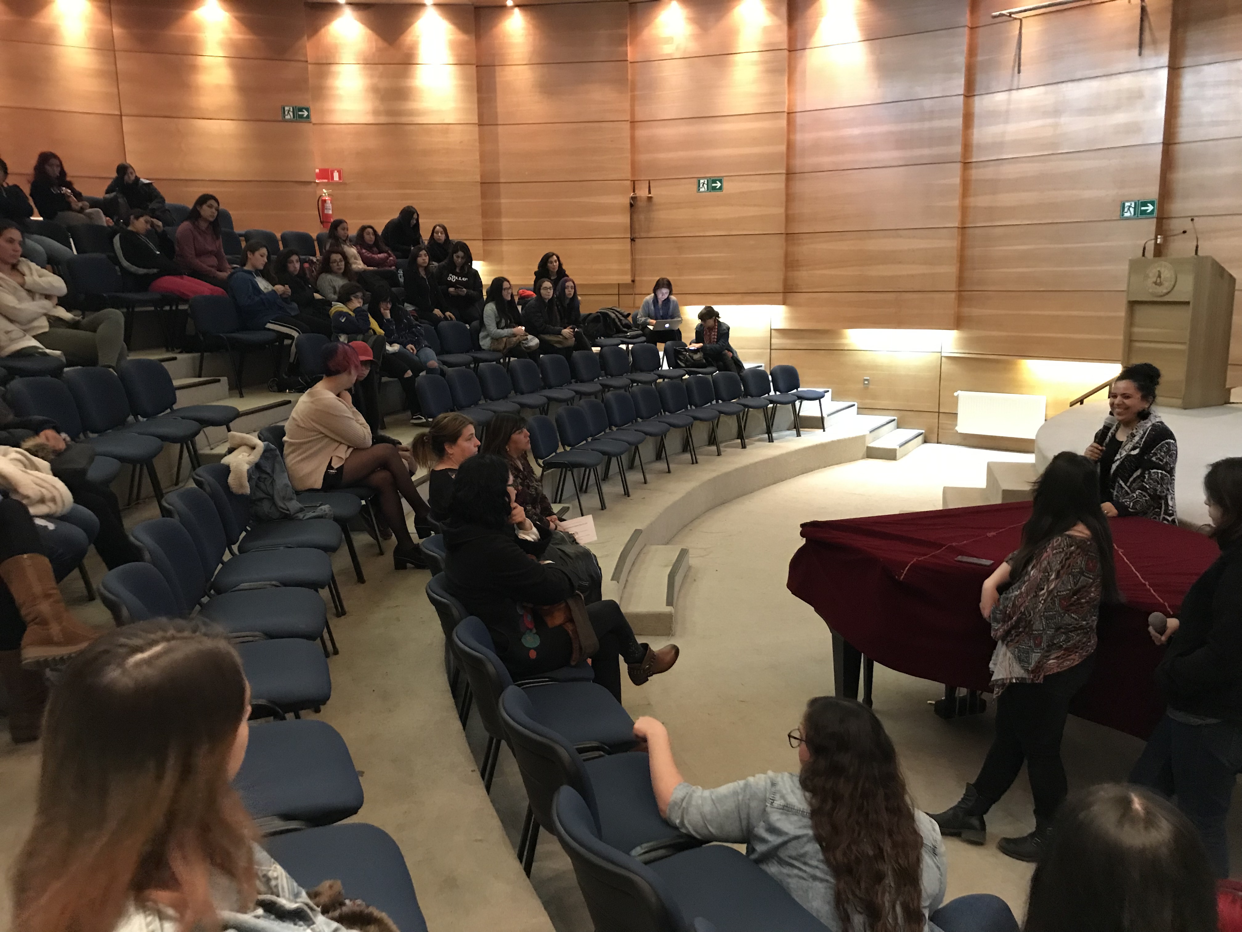 Asamblea de Mujeres entregó información sobre avances en materia de género en la UMAG