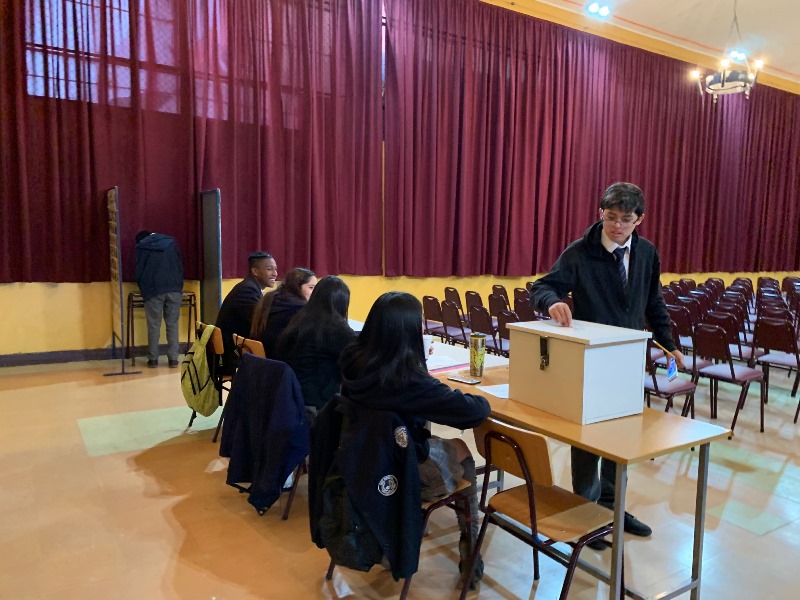 Se inició el proceso de elecciones del Centro de Alumnos del Liceo Industrial «Armando Quezada Acharán» de Punta Arenas