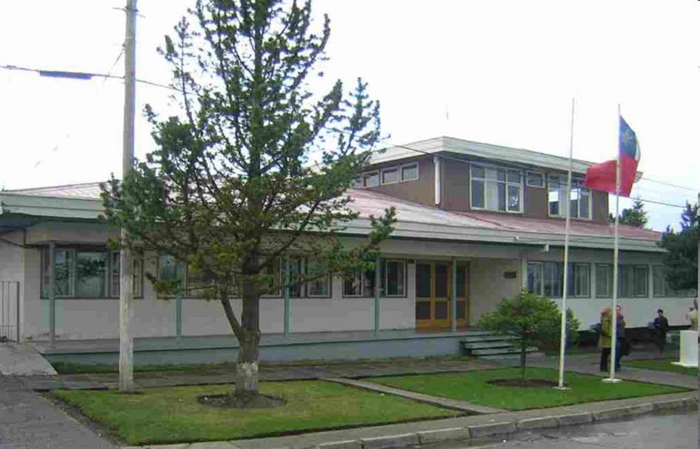 Dos Carabineros desvinculados de la institución por denuncia de presunta violación en Puerto Natales