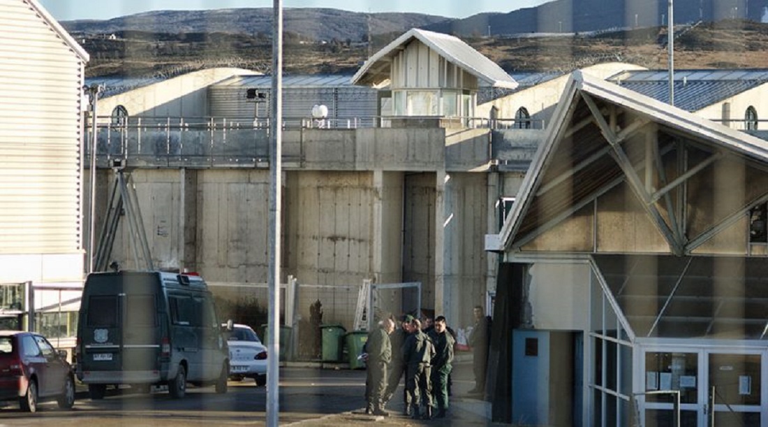 Dos internos lesionados tras riña al interior de la Cárcel de Punta Arenas