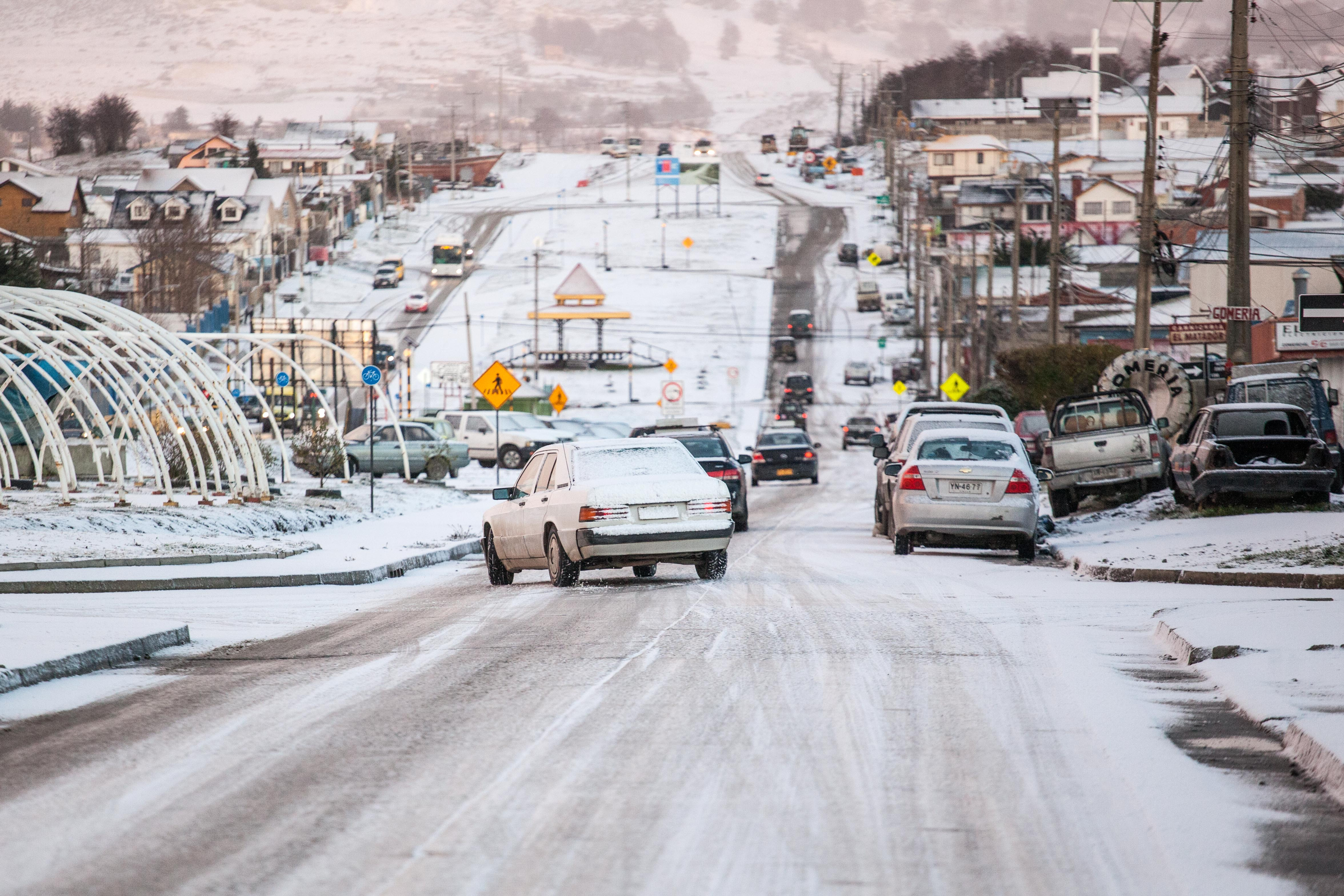 800 toneladas de sal para enfrentar el frío invierno en Punta Arenas