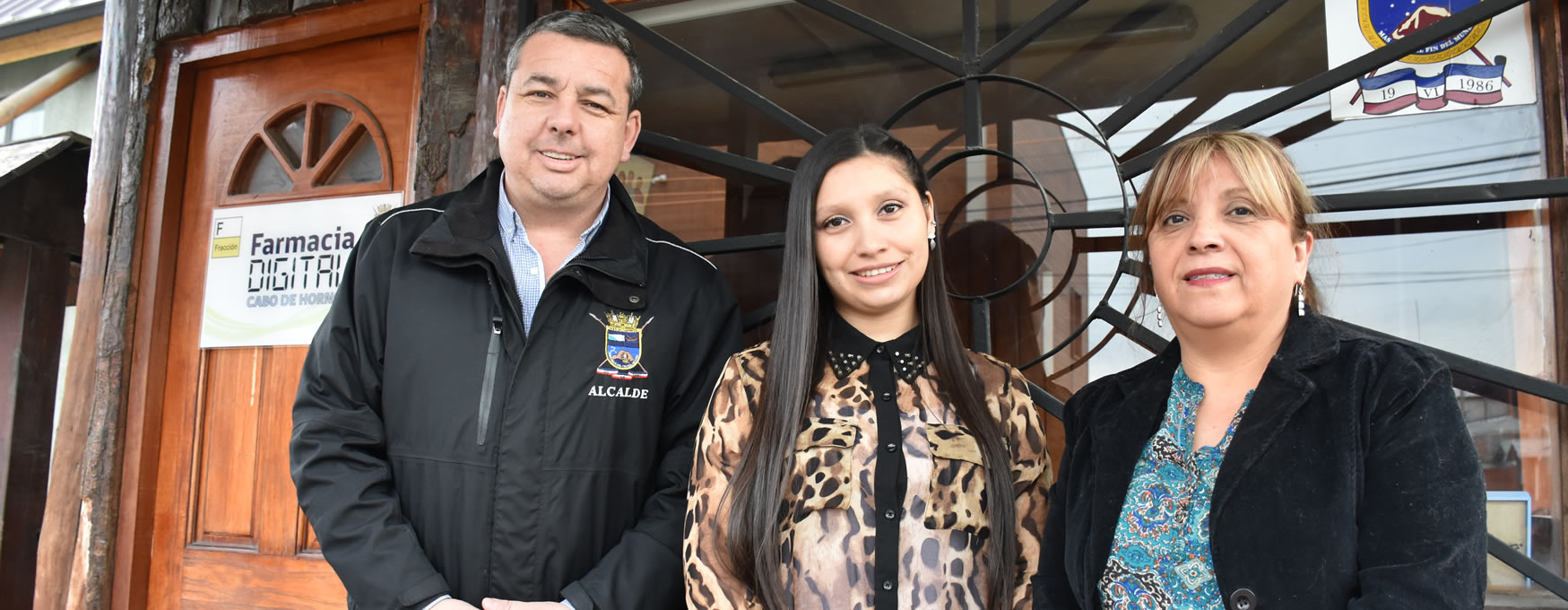 Comenzó a funcionar en Puerto Williams una farmacia municipal digital con reparto de medicamentos a domicilio