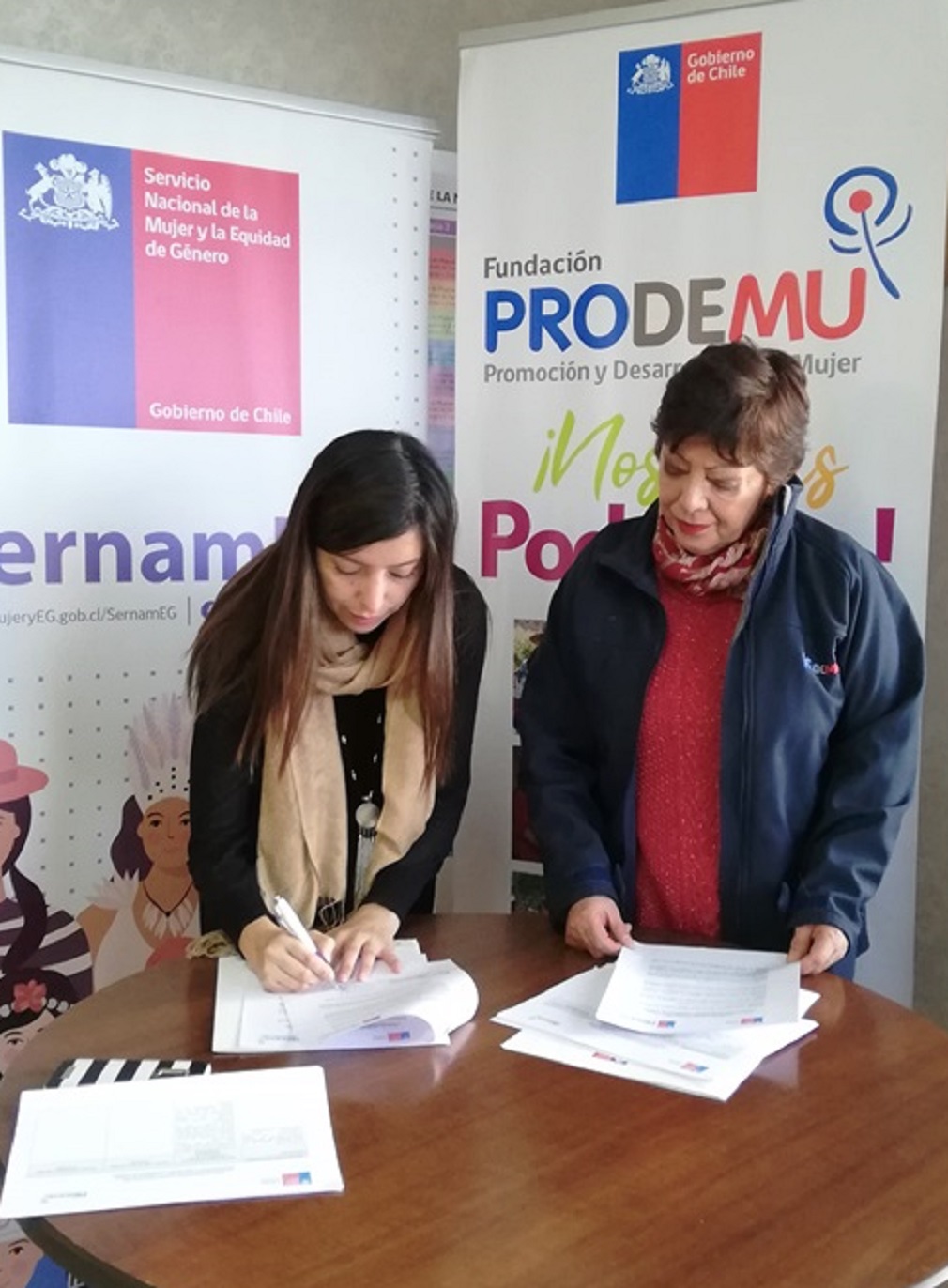 Convenio entre SernamEG y Prodemu beneficiará a 2 mil 300 mujeres de la región de Magallanes