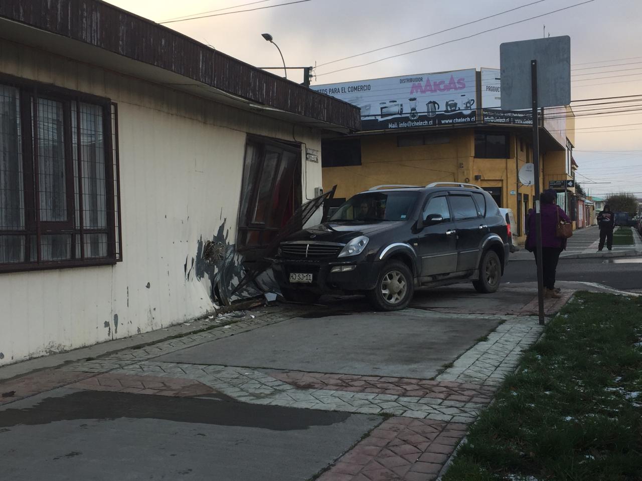 Daños millonarios en un inmueble dejó colisión ocurrida esta tarde en el centro de la ciudad