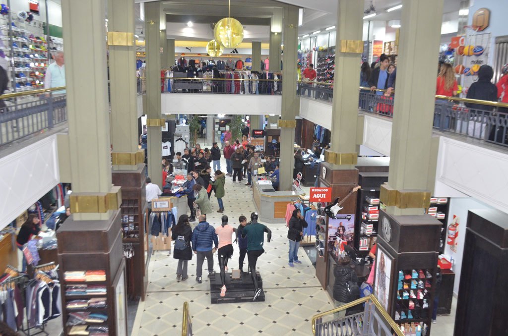 Leve incremento de las ventas en Río Gallegos se registra con motivo del Día del Padre