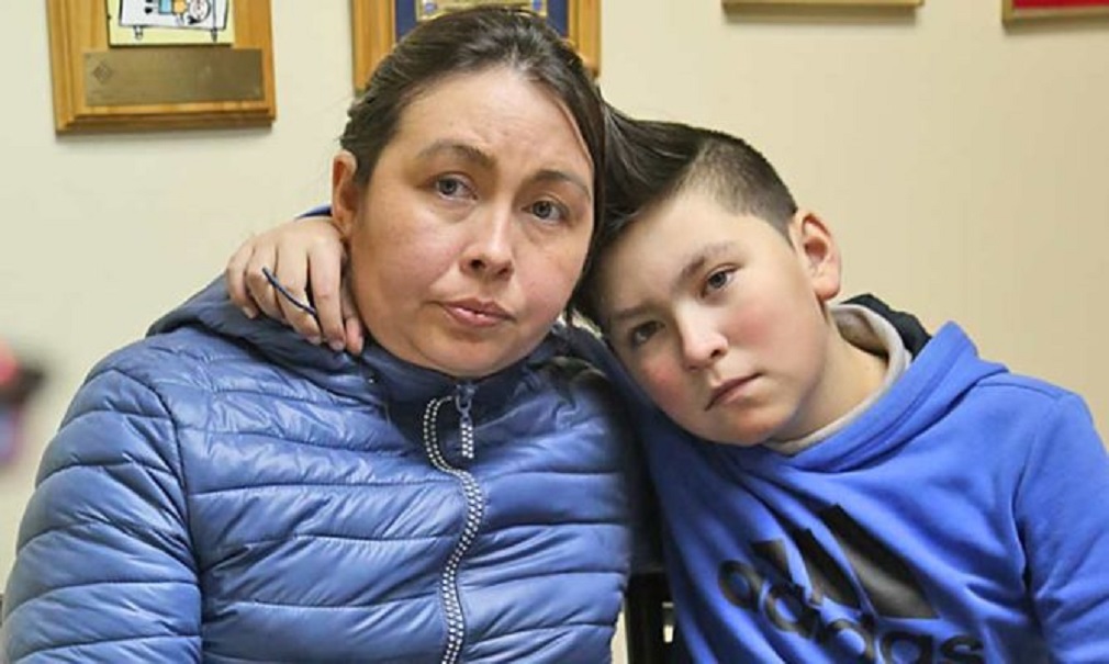 Madre que recurrió al Children’s Hospital en Boston (EEUU) para atender a su hijo, presentó un recurso de protección contra el Intendente Regional