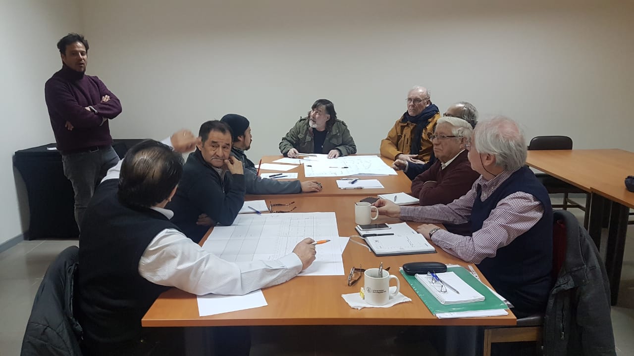 Ex detenidos de Isla Dawson realizaron taller de reconstrucción de memoria histórica y experiencias de vida